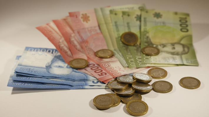 A propósito del revuelo con respecto a eliminar la UF, aquí te contamos la firme ¿es buena o mala?